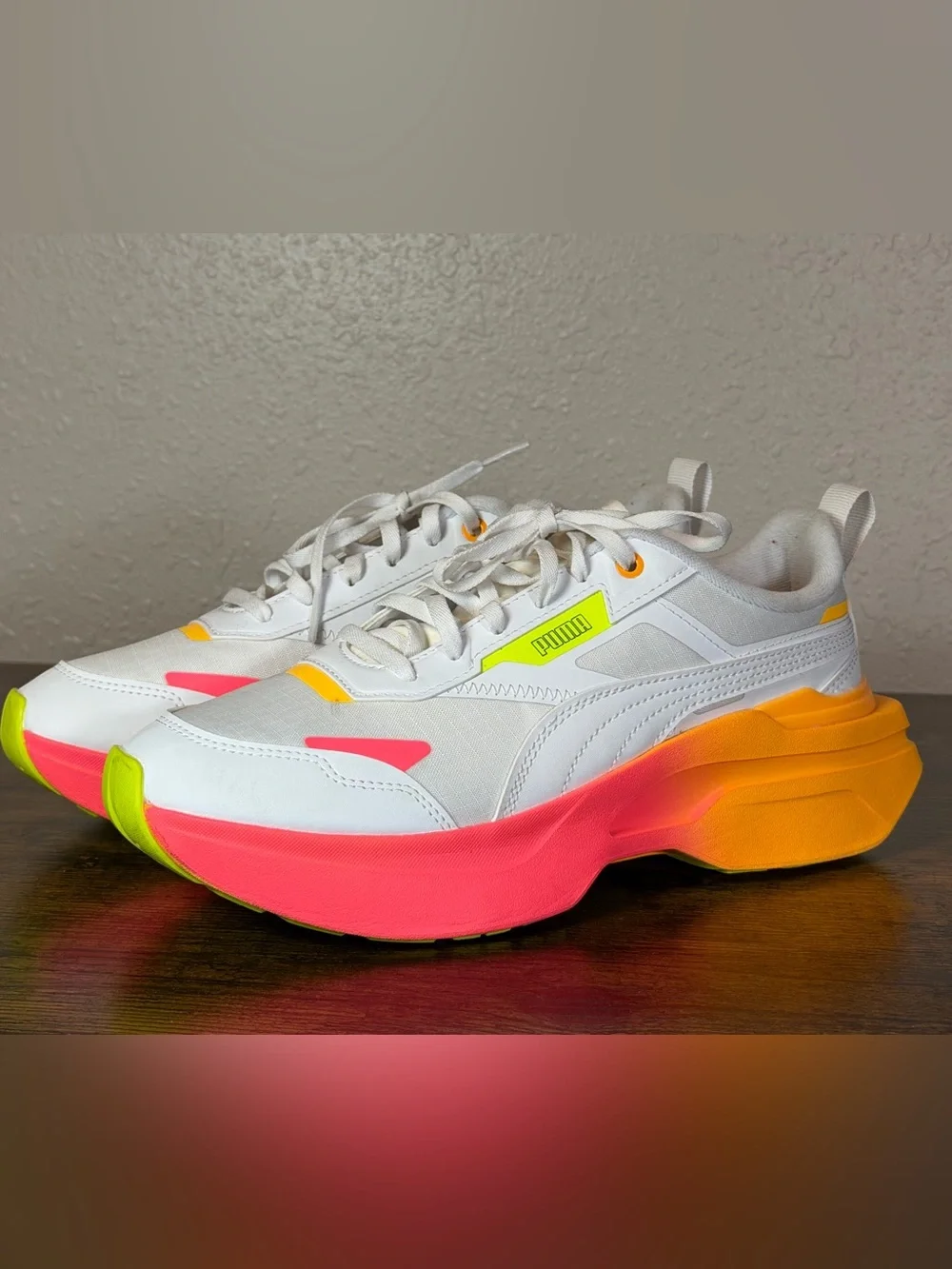 PUMA Kosmo Rider Summer Squeeze White Neon Chunky Sneakers Women’s 9.5 EU 40.5